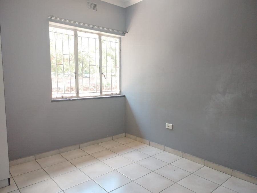 6 Bedroom Property for Sale in Sasolburg Ext 1 Free State